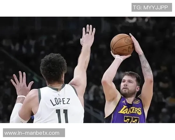 首轮投票七位球员得票超百万东契奇领跑库里第六康宁汉姆位列第七 首轮投票七位球员得票超百万东契奇领跑库里第六康宁汉姆位列第七